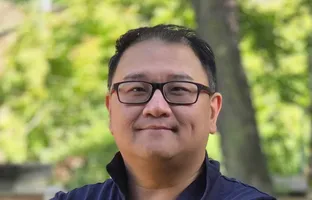 Photo of Jian Dong